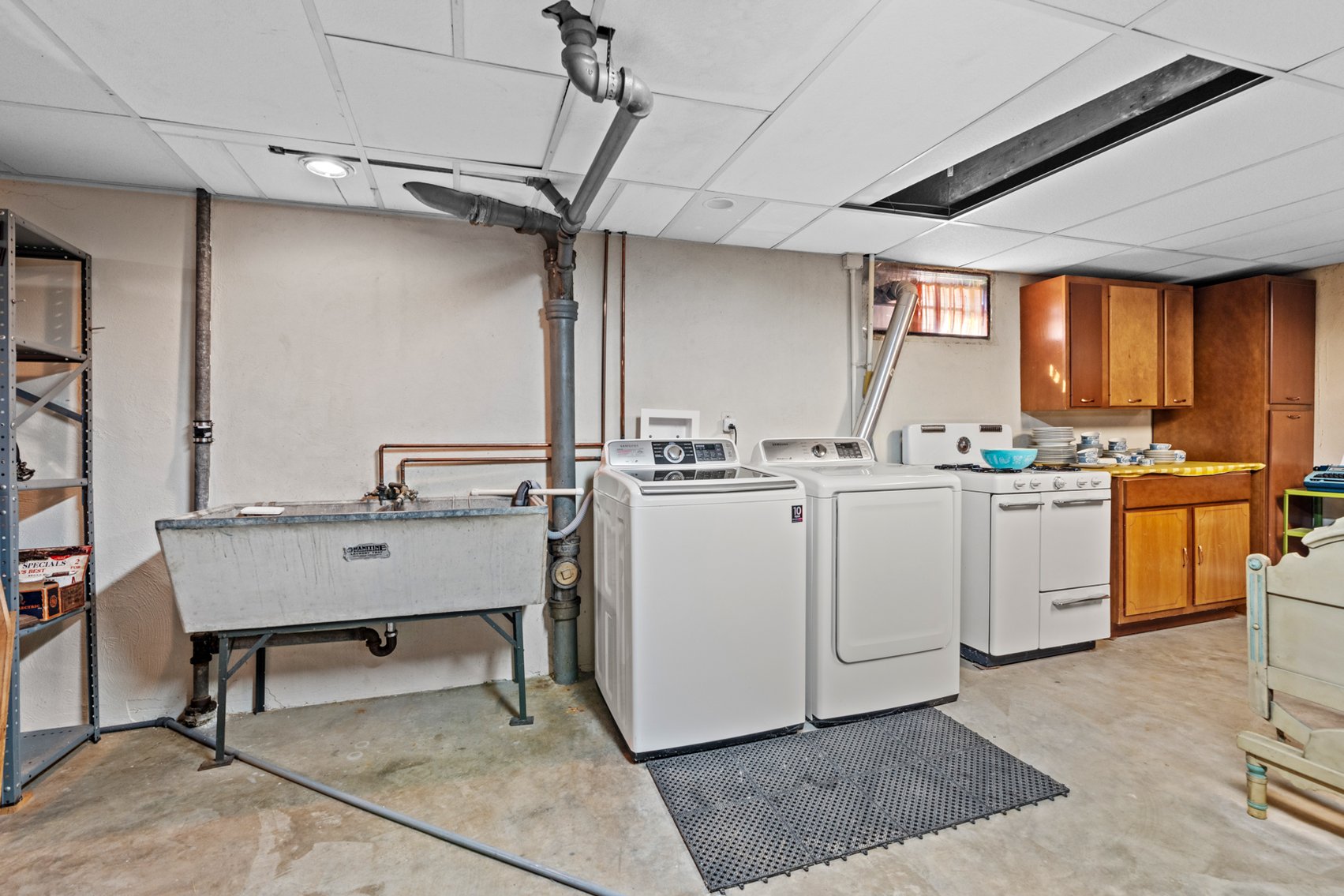 Image for Absolute Real Estate Auction off Newburg Rd.