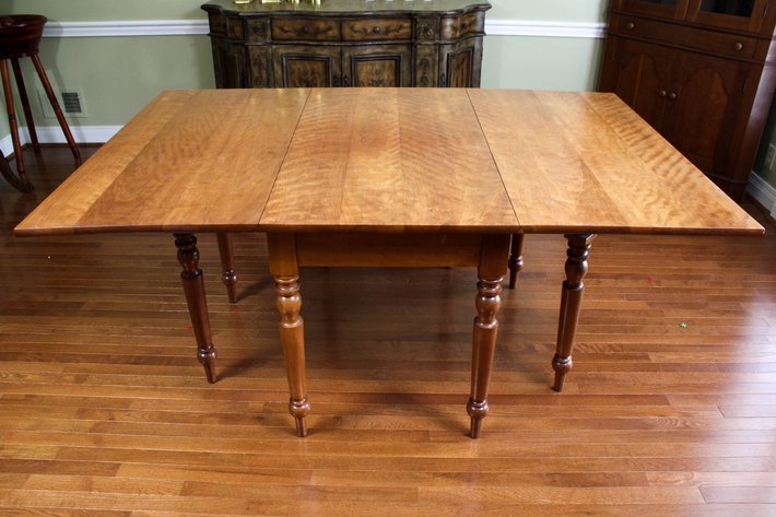 Image for Downsizing Auction in Oxmoor Woods