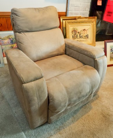 Image for The Estate of Bill Hall - A Louisville Legacy Auction