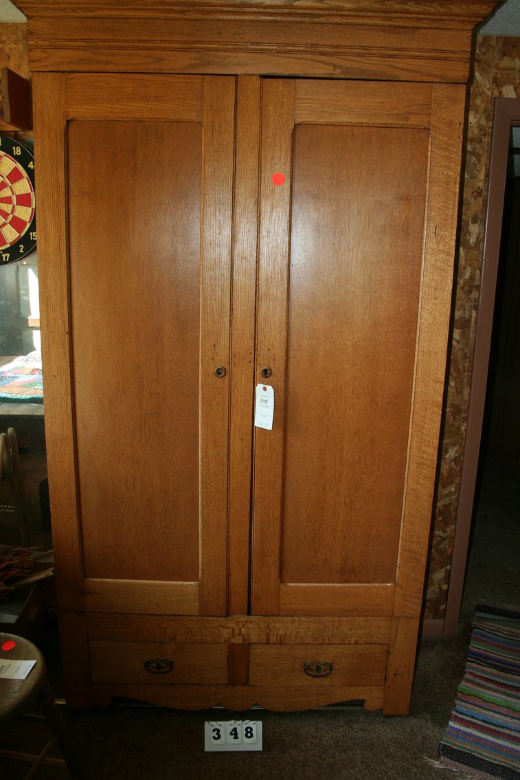 Image for Wardrobe Oak 44