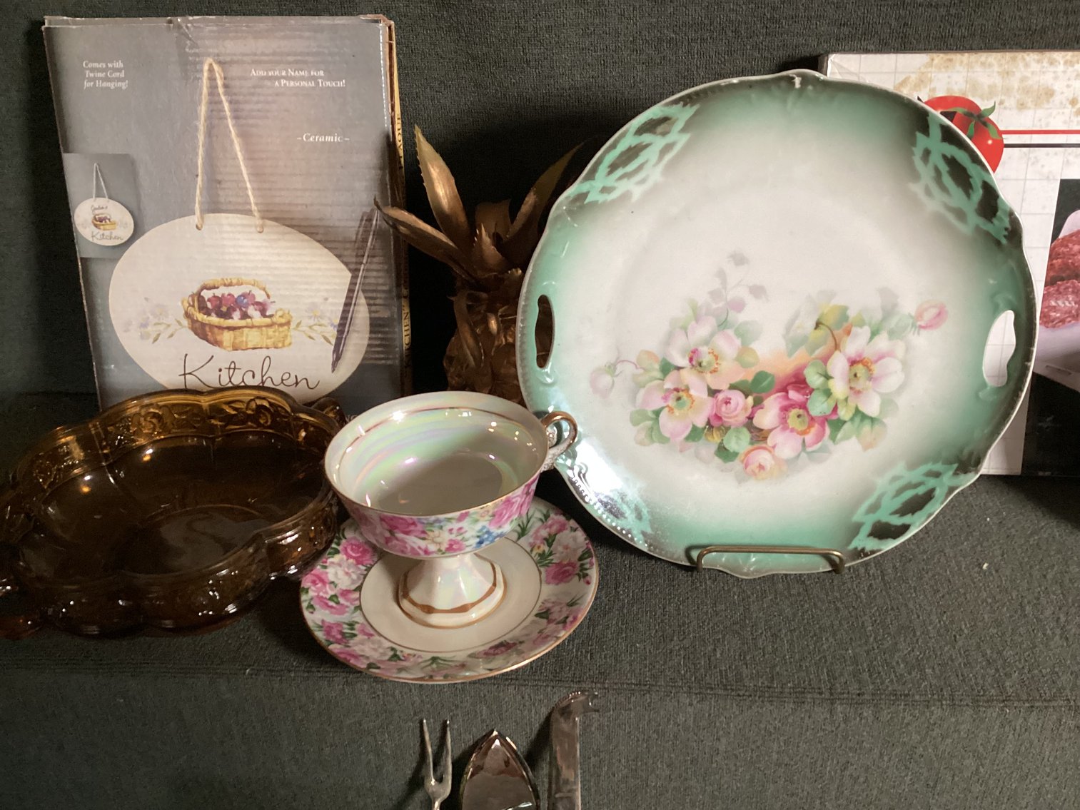Image for Miscellaneous Decor and Dining Lot