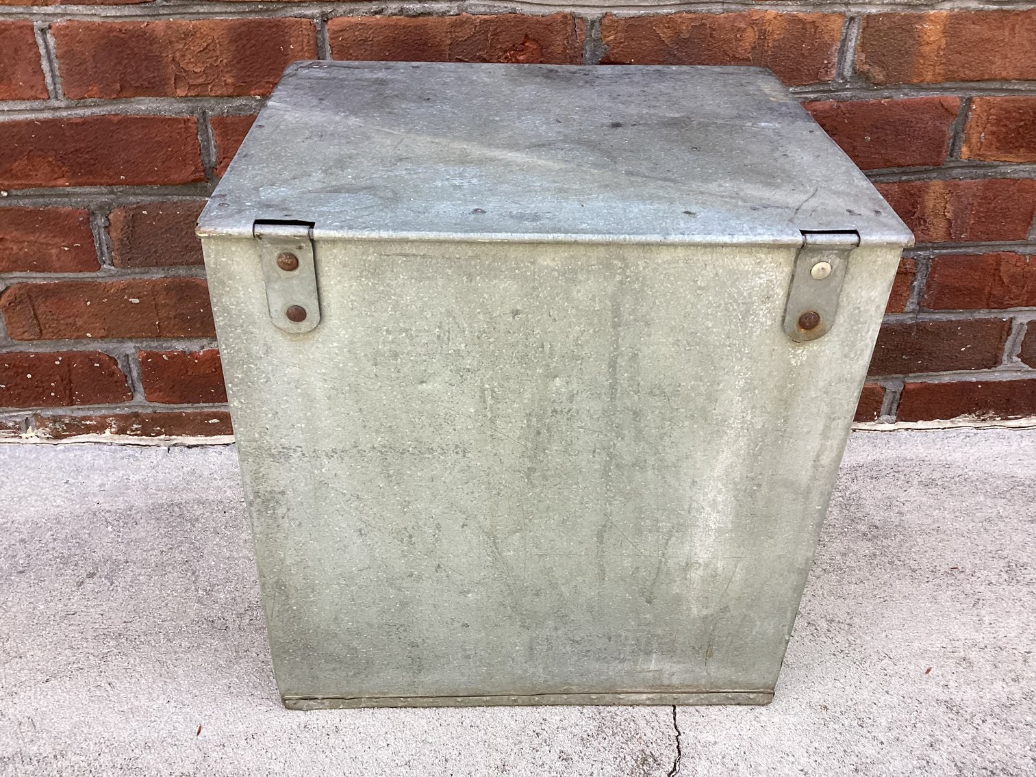 Image for Dairy Porch Delivery Box