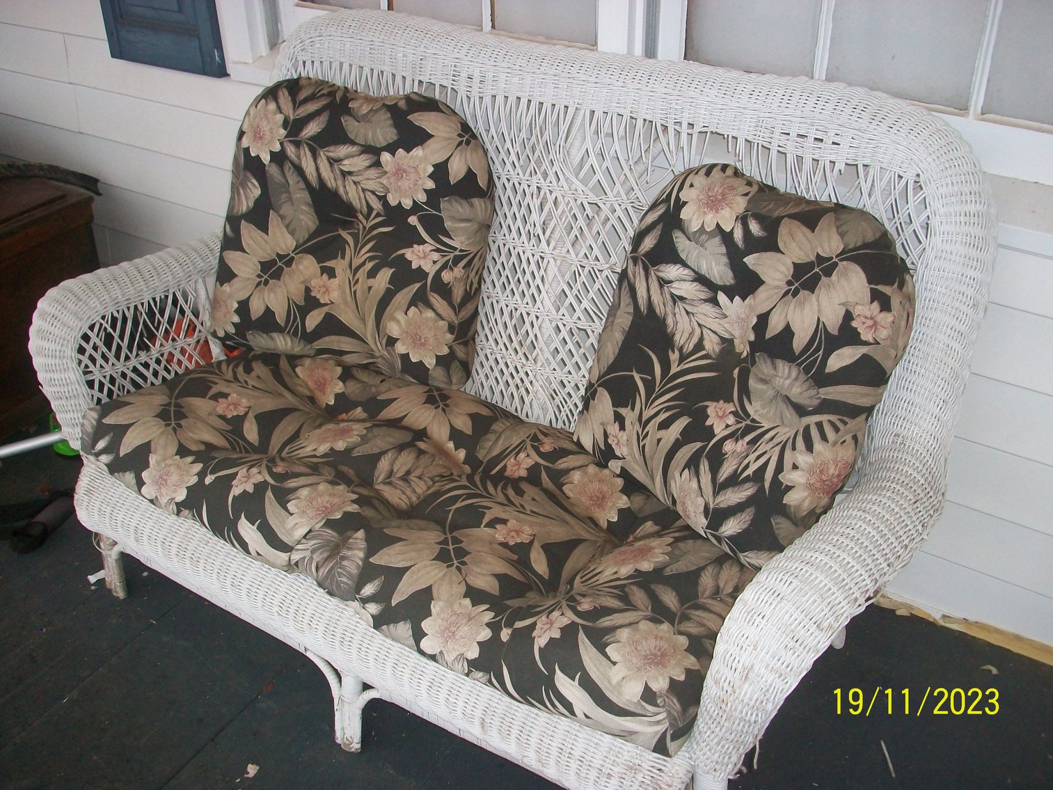 Image for Wicker loveseat