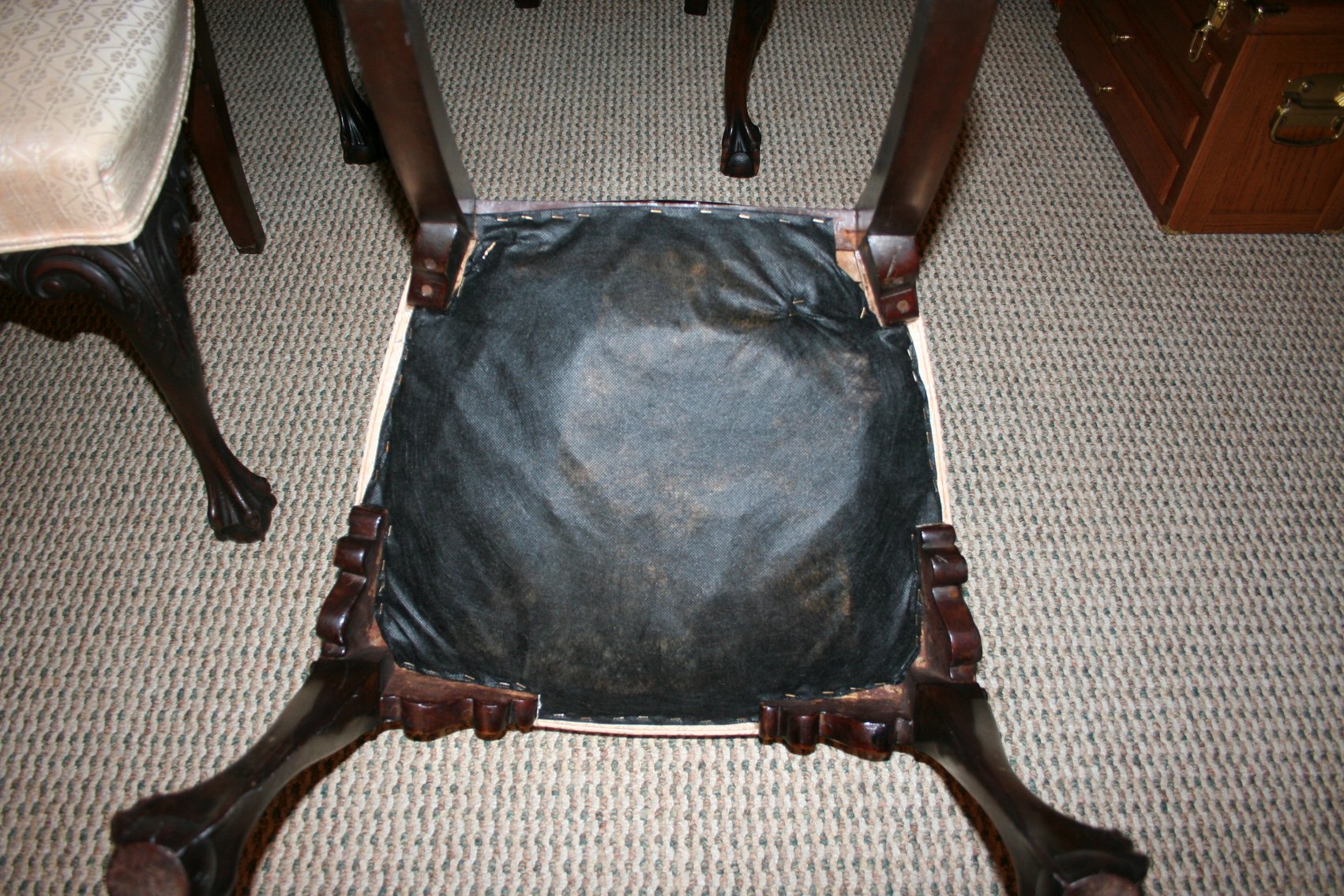 Image for Antique Chippendale Style Chairs Hand Carved - Excellent Condtion