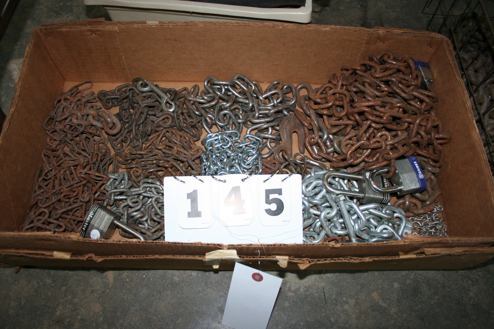 Image for Box Misc Chains