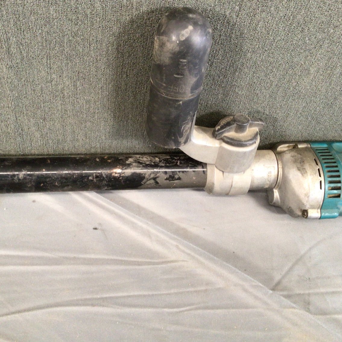 Image for Makita auto feed screw driving tool