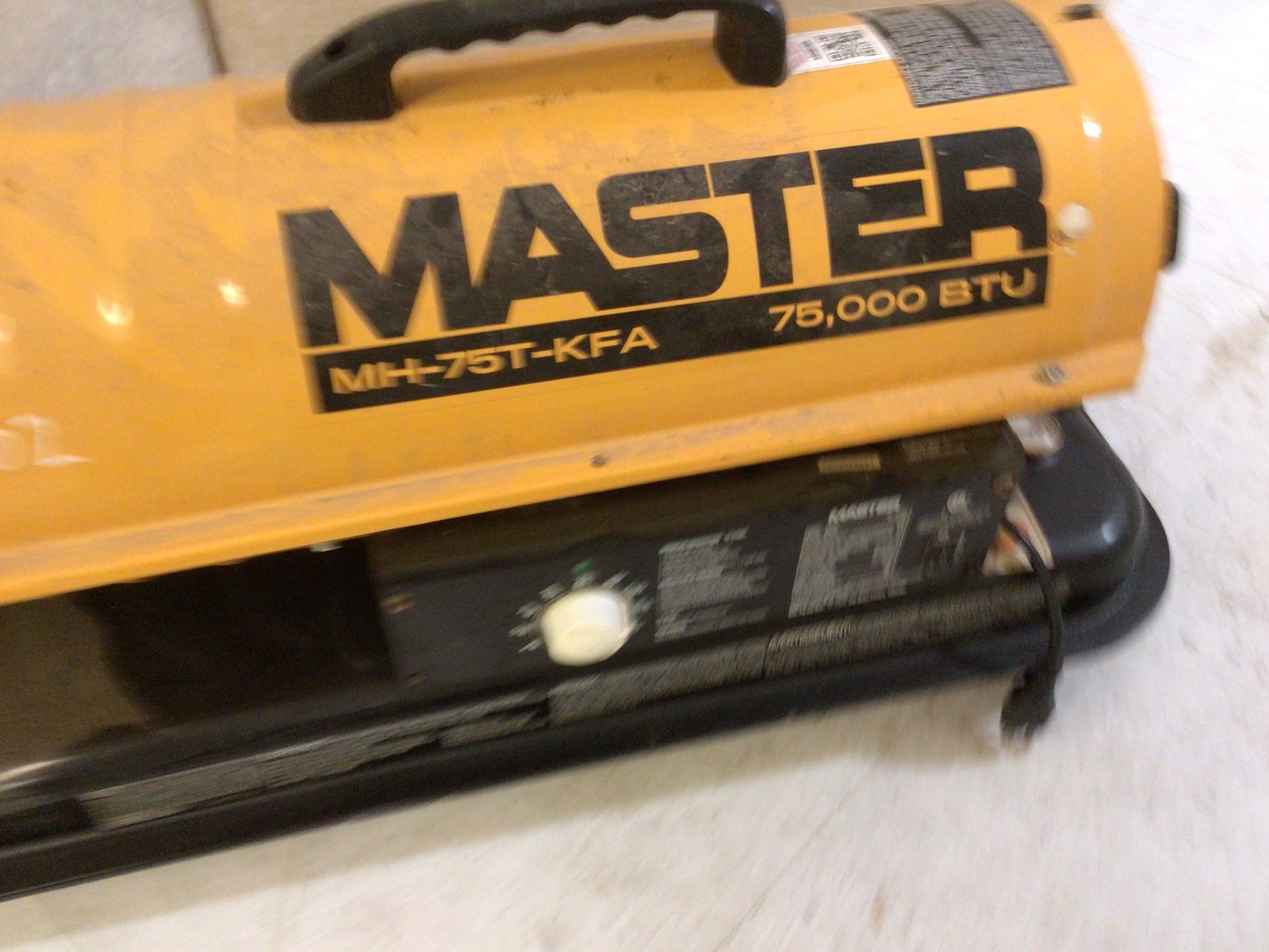 Image for Master Shop style kerosene space heater