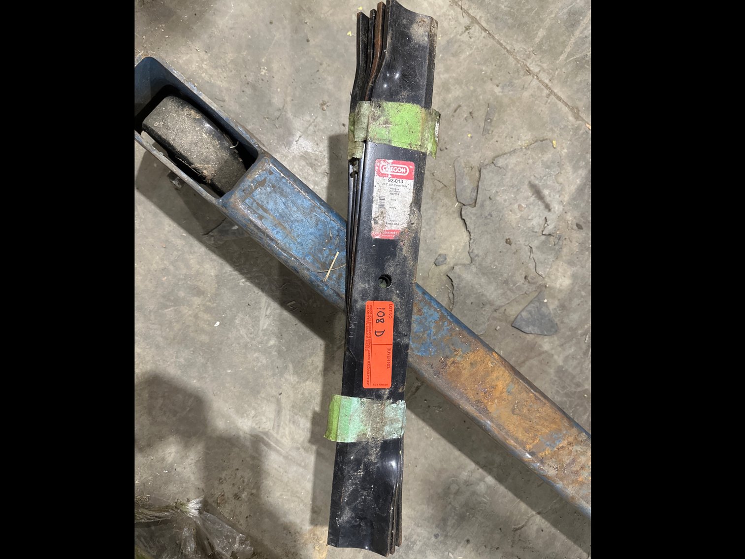 Image for Oregon mower blades