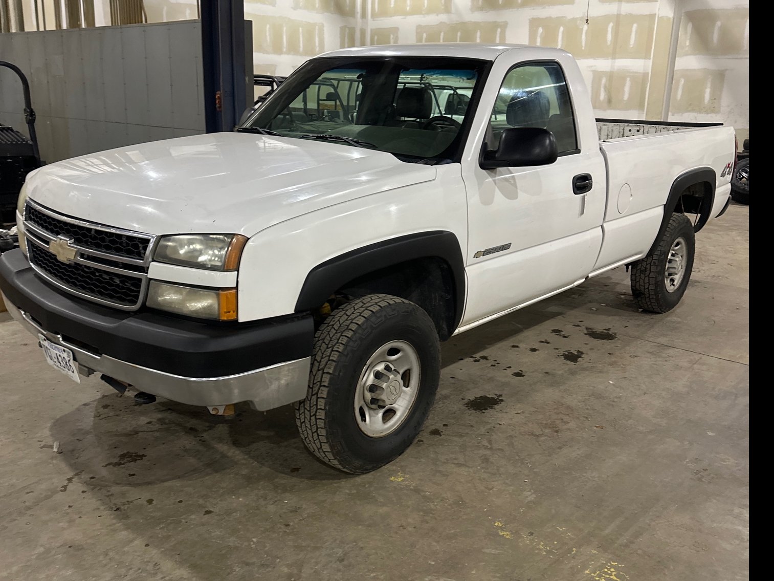 Image for 2006 Chevrolet Silverado Pickup Truck 2500 HD