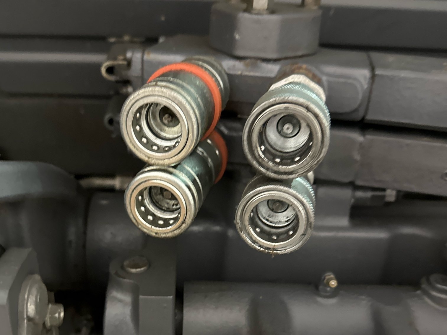 Image for Kubota M9540 Hydraulic Shuttle