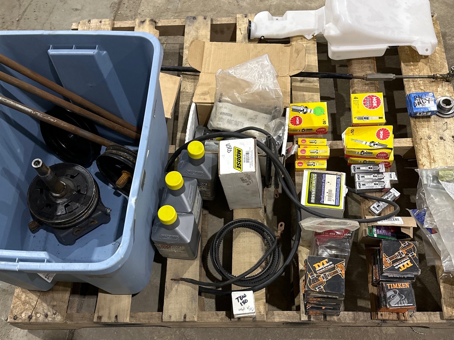 Image for Various Polaris parts & Bearings