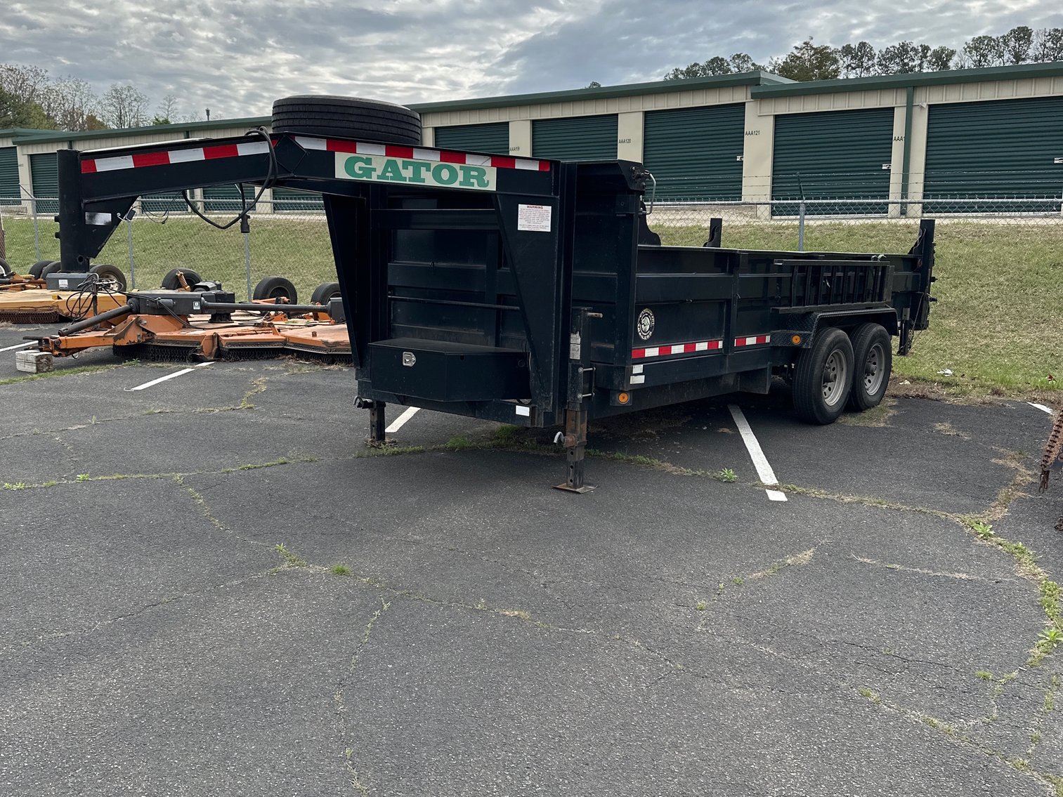Image for Gator Gooseneck Dump Trailer