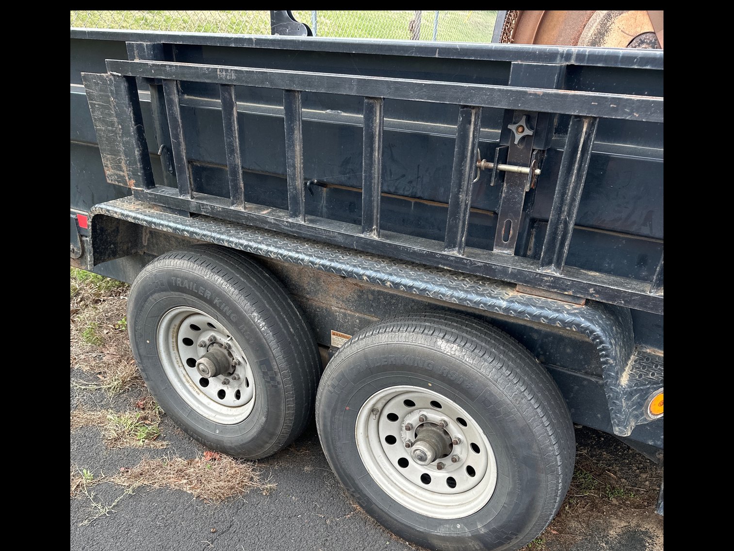 Image for Gator Gooseneck Dump Trailer