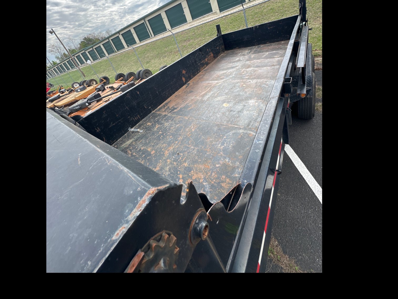 Image for Gator Gooseneck Dump Trailer