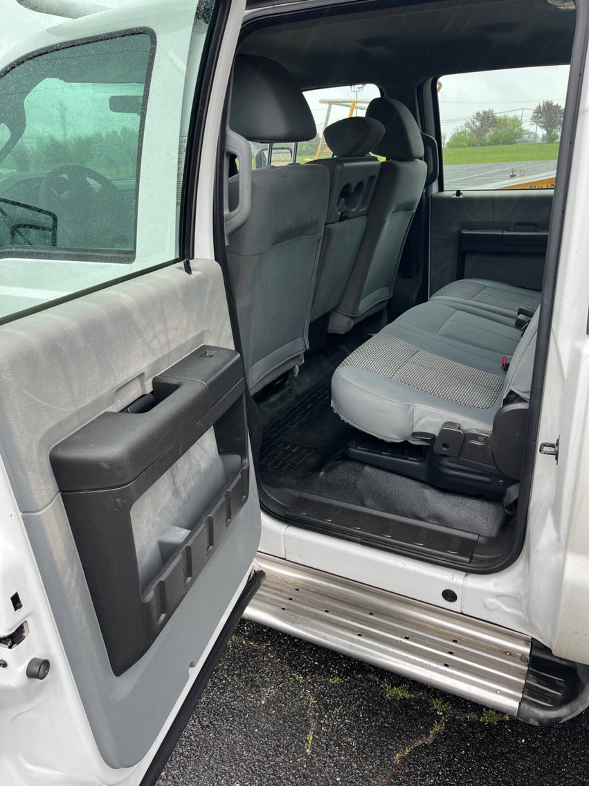 Image for 2012 Ford F-250 Pickup Truck Crew Cab 4X4