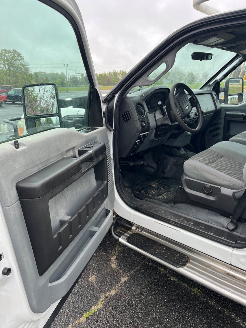 Image for 2012 Ford F-250 Pickup Truck Crew Cab 4X4