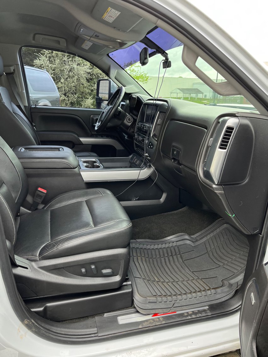 Image for 2017 Chevrolet Silverado Pickup Truck 2500 HD 4X4 Crew Cab Duramax Diesel