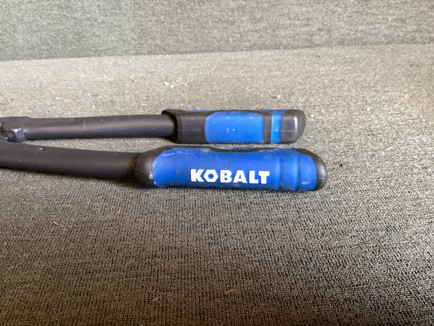 Image for Kobalt Bolt Cutter