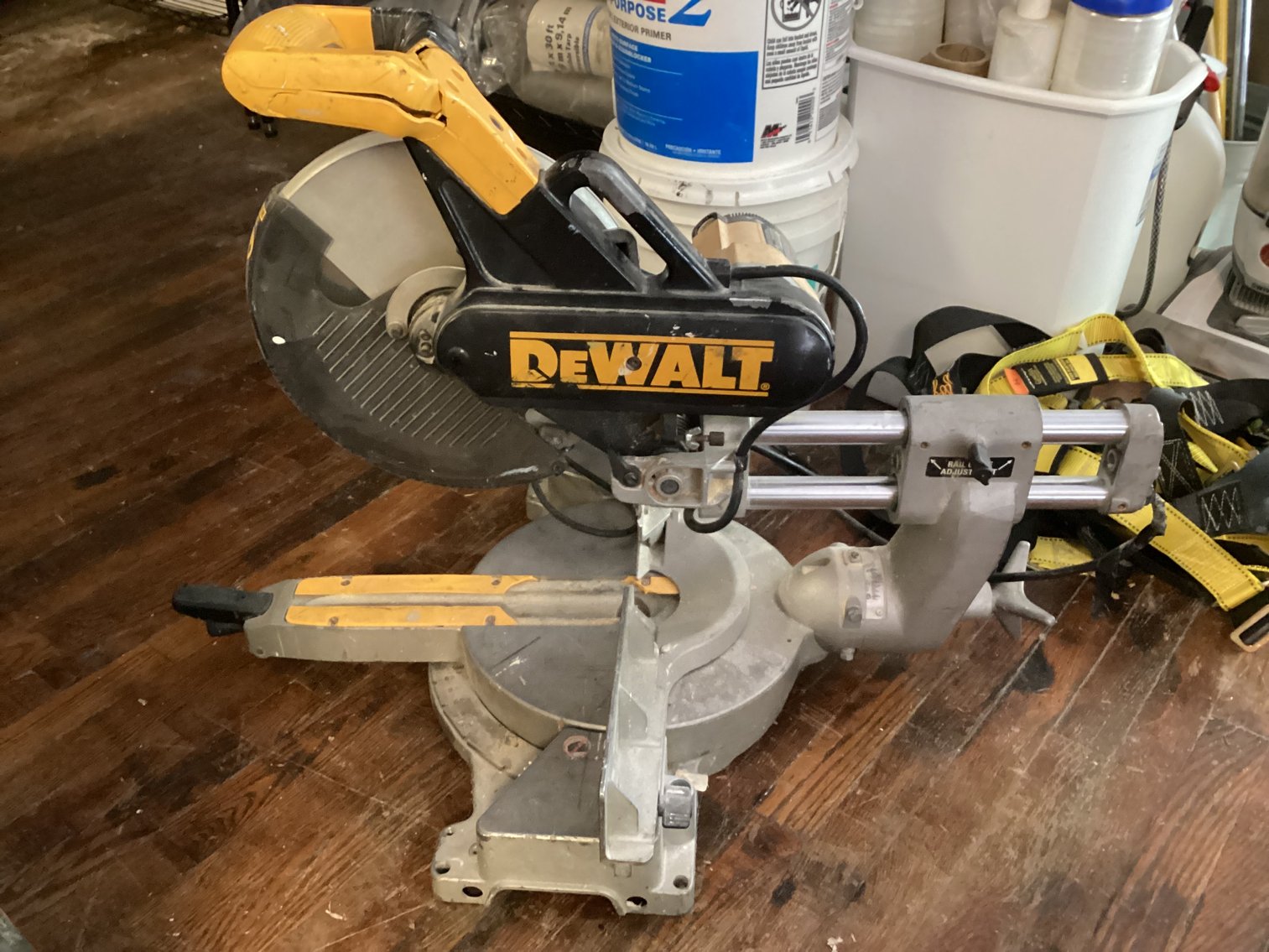 Image for De Walt Compound Miter Saw