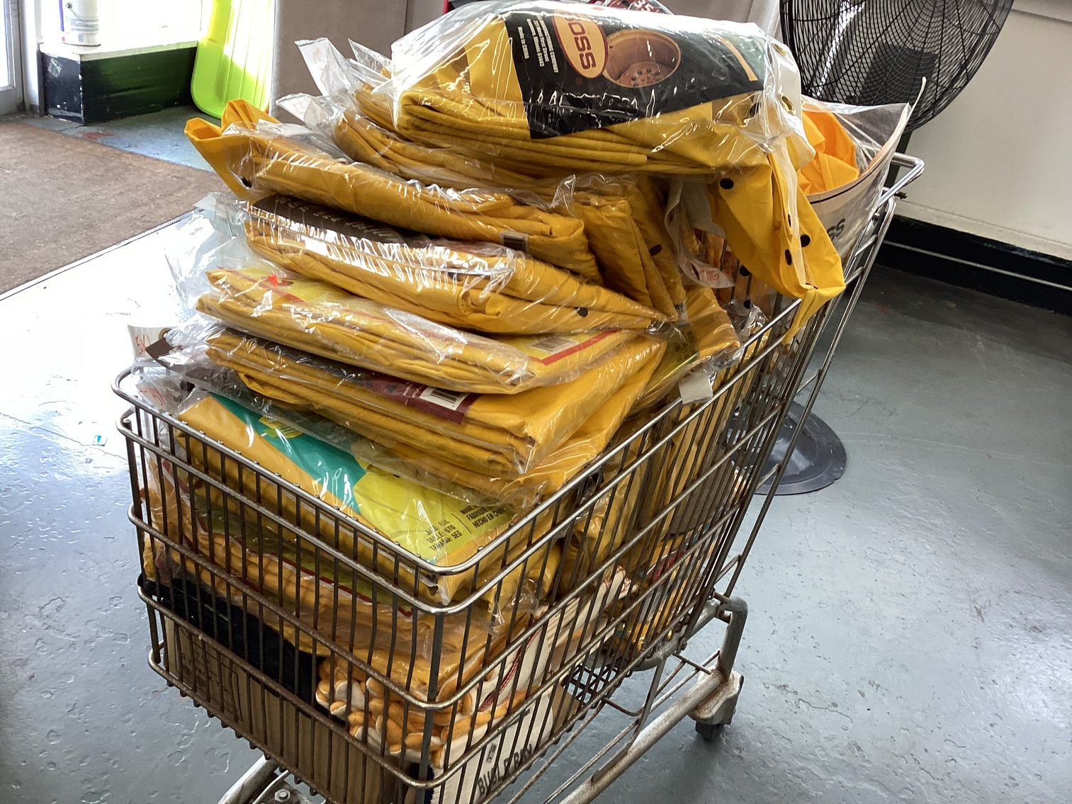 Image for Boss 3 pc Vinyl Rain Suits - Size Sm- XXXXXL