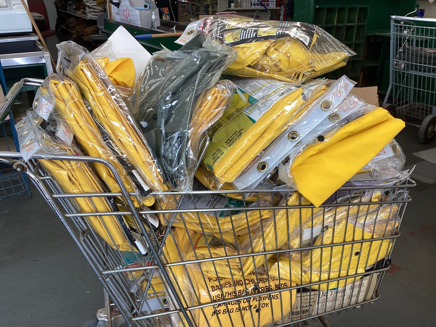 Image for Boss 3 pc Vinyl Rain Suits - Size Sm- XXXXXL