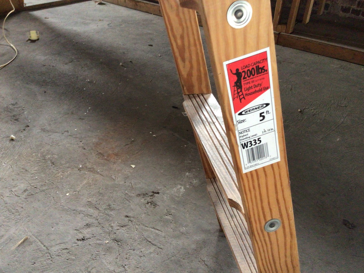 Image for 5’ Wooden Step Ladder