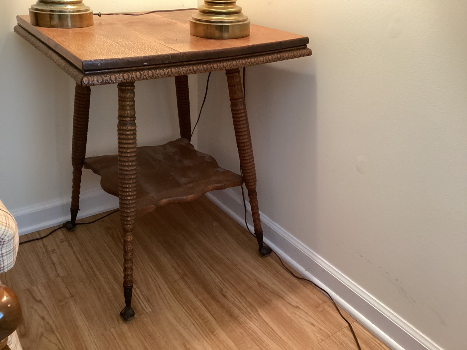 Image for Oak Bible Table with Two Lamps