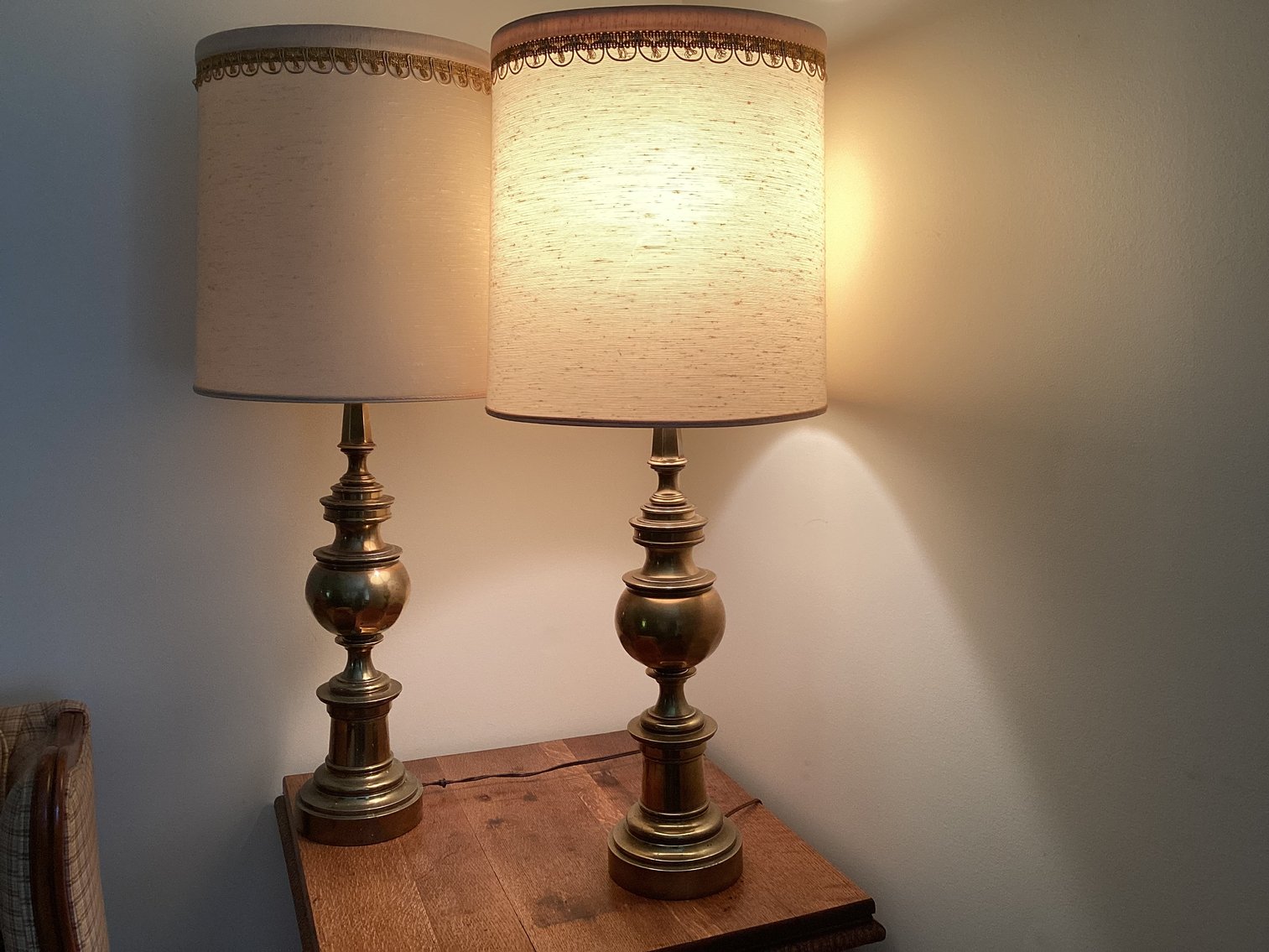 Image for Oak Bible Table with Two Lamps