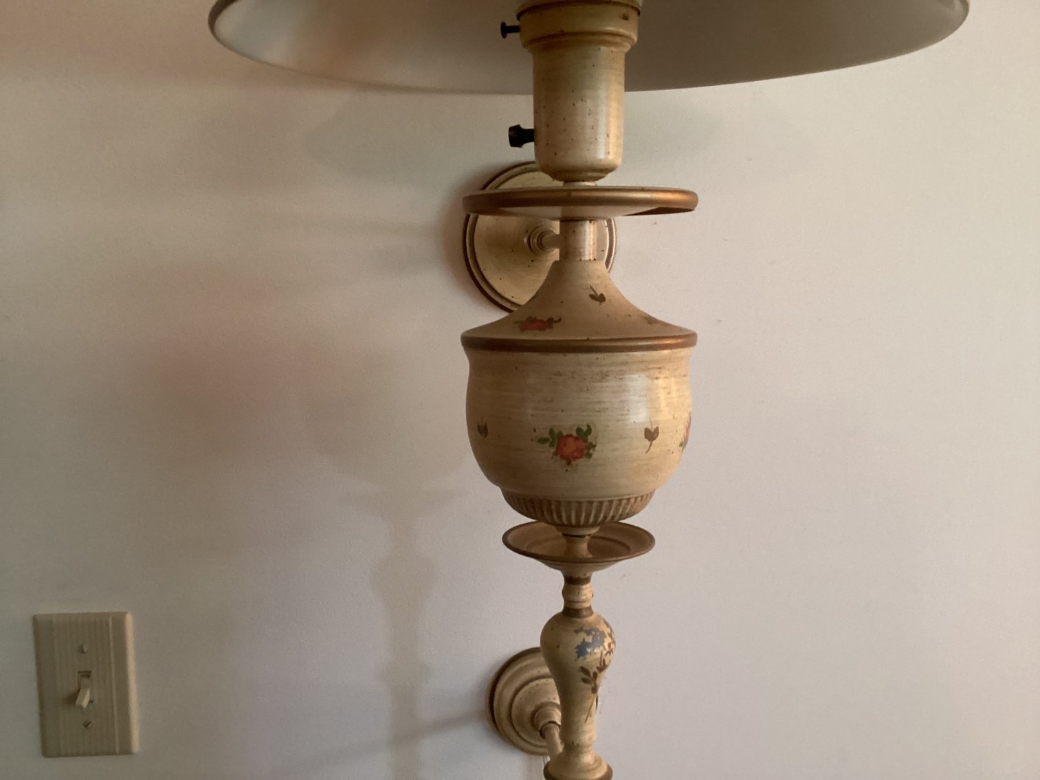 Image for Wall Mounted Tole Lamp