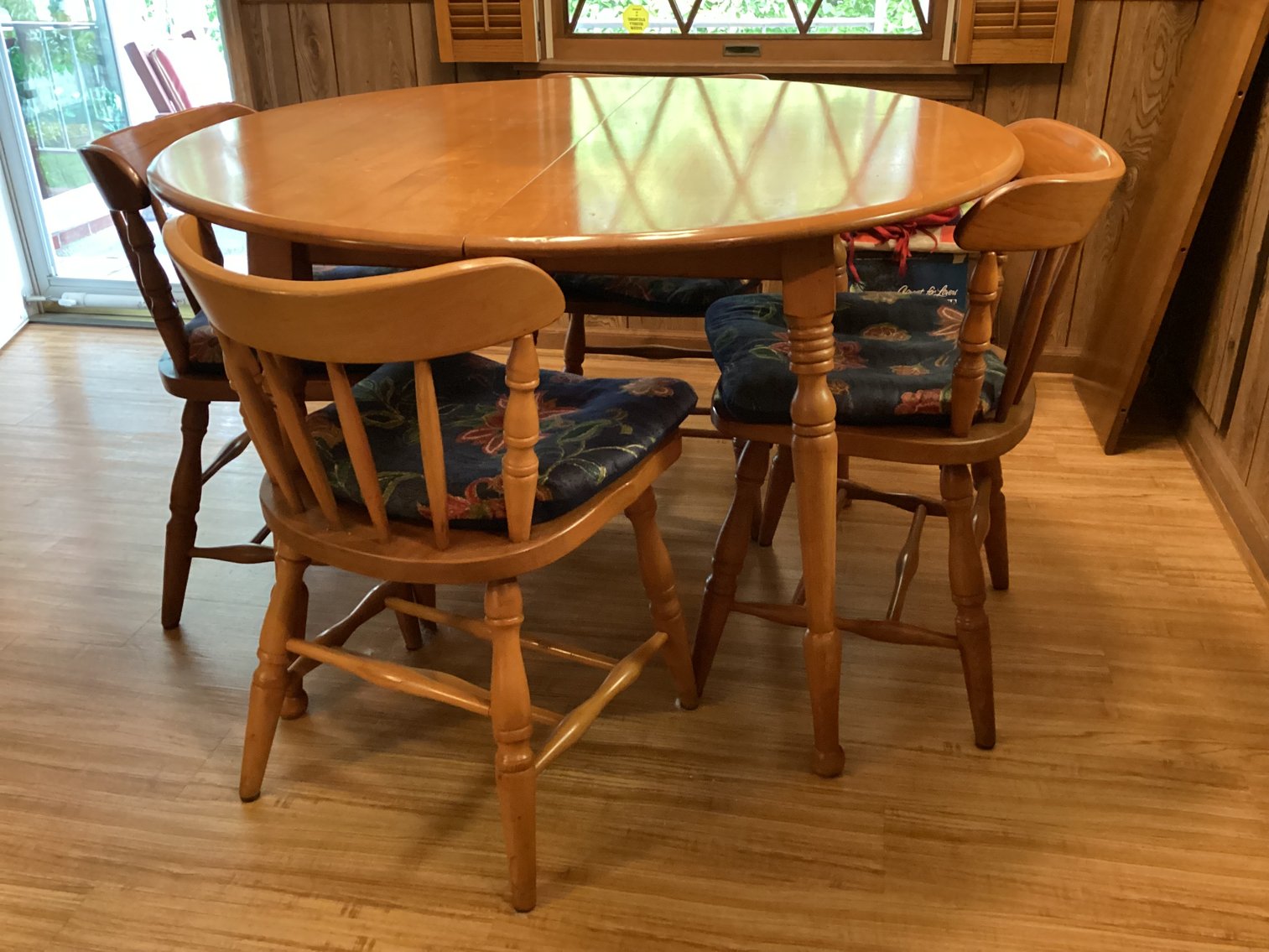 Image for Maple Dining Table with 6 Chairs