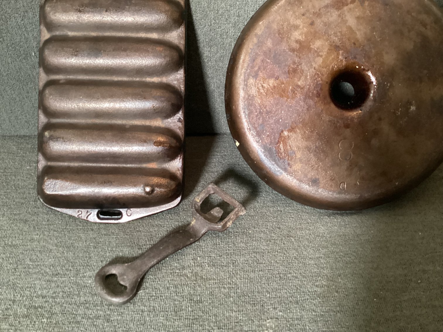 Image for Cast Iron Corn Stick Pan and Cornbread Pan