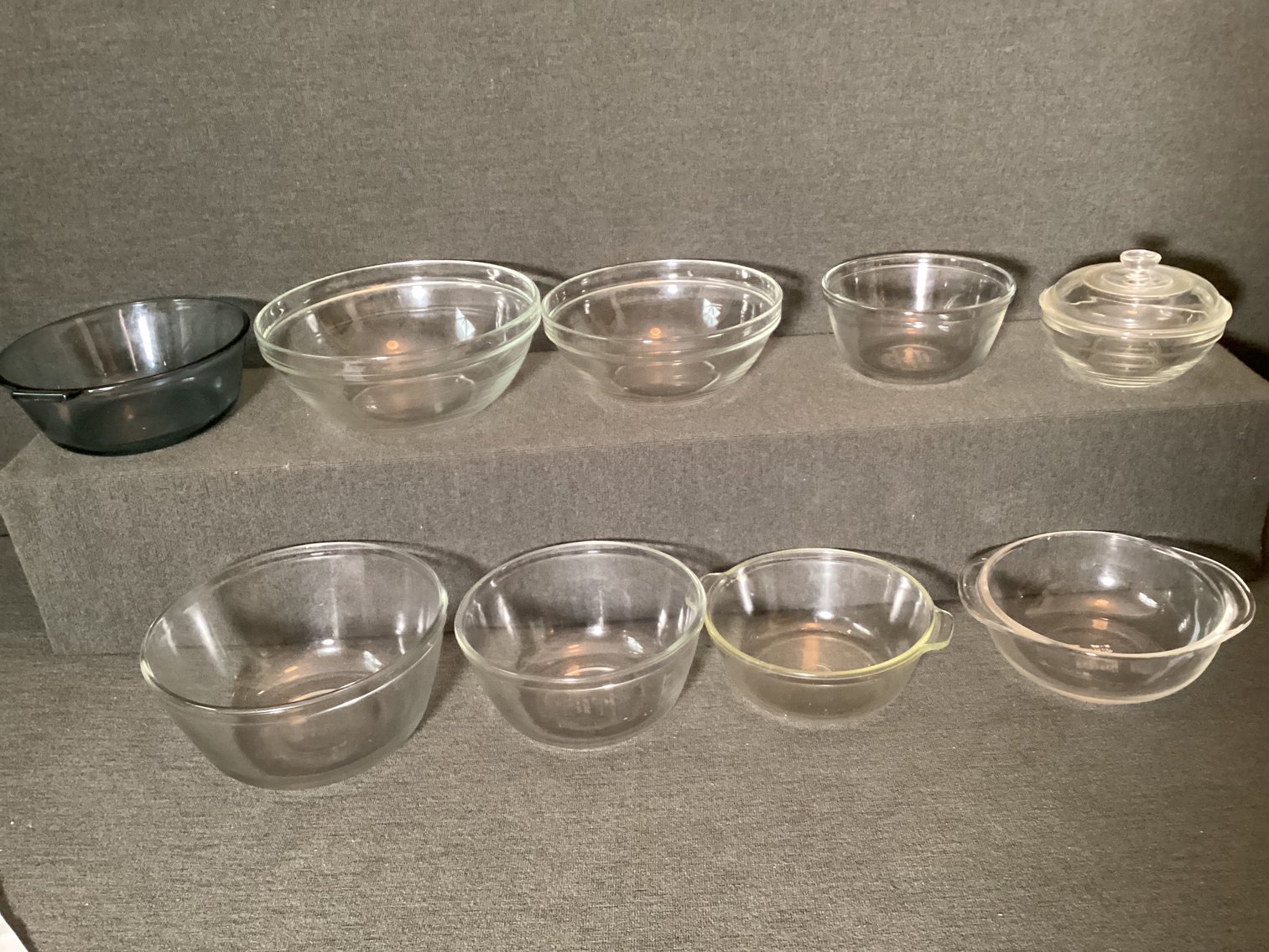 Image for Vintage bowls, some Pyrex and Anchor included