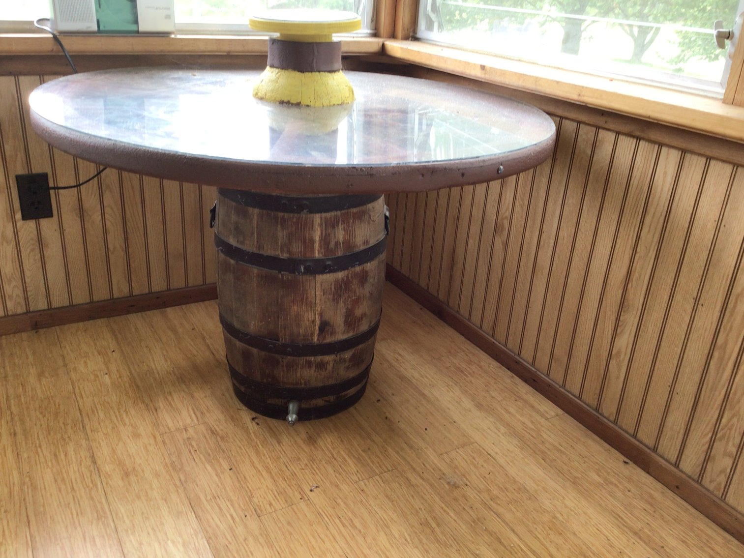 Image for Wagon Wheel Table