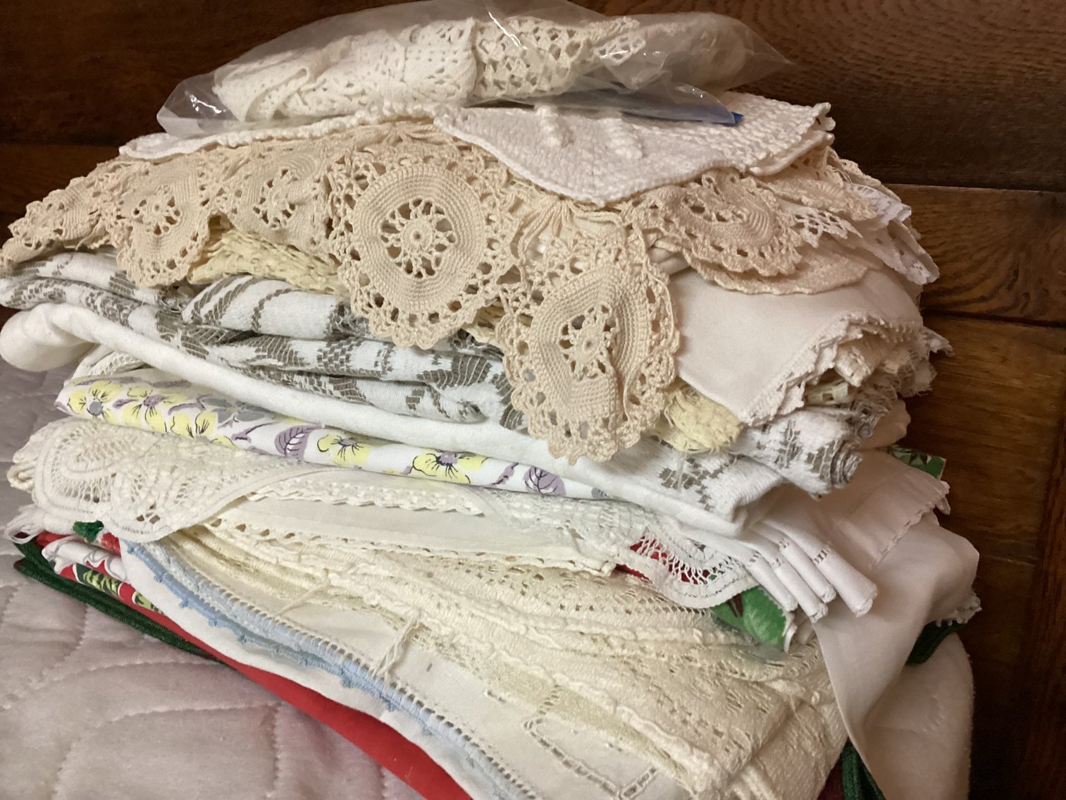 Image for Linens - some Crochet