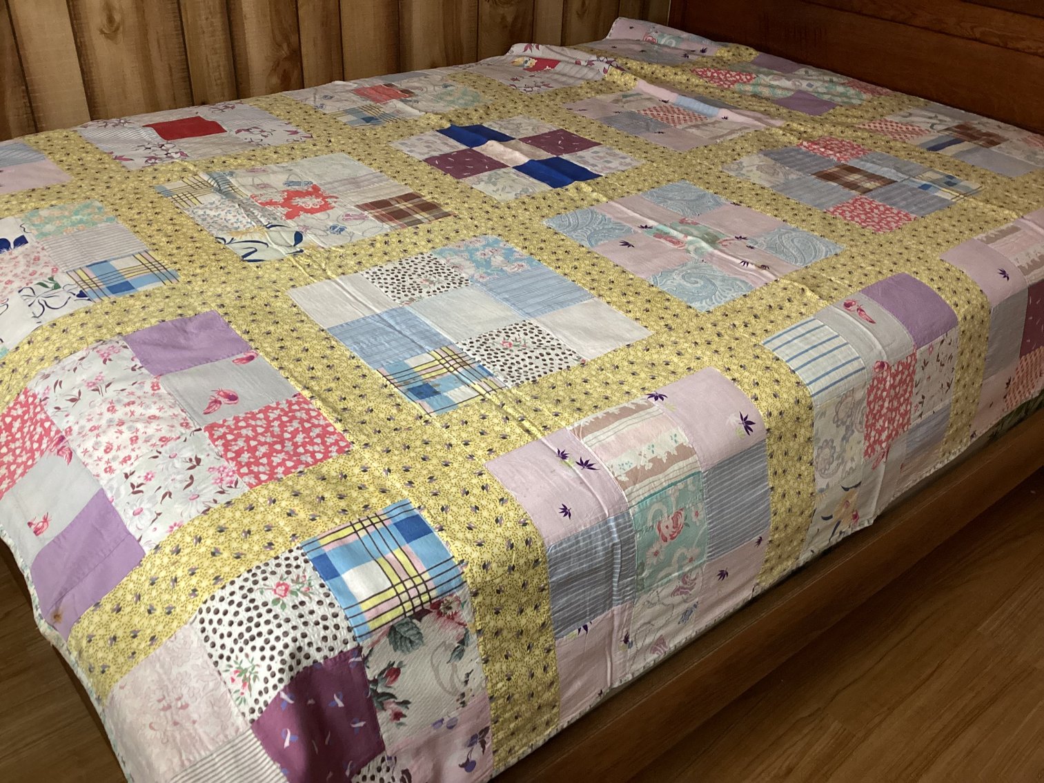 Image for Antique Quilt - Full Size