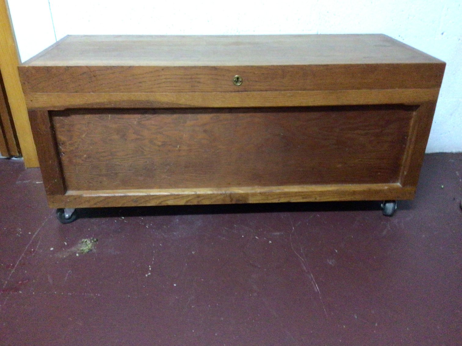Image for Oak chest