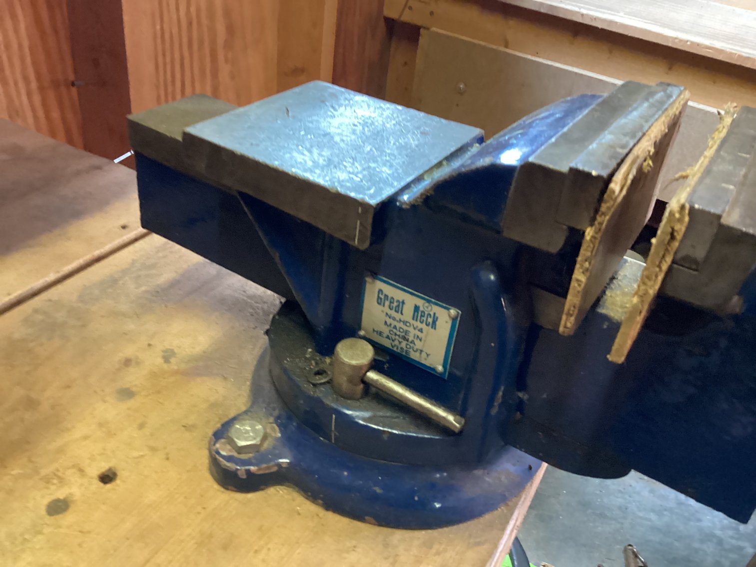 Image for Great Neck 4” Vise