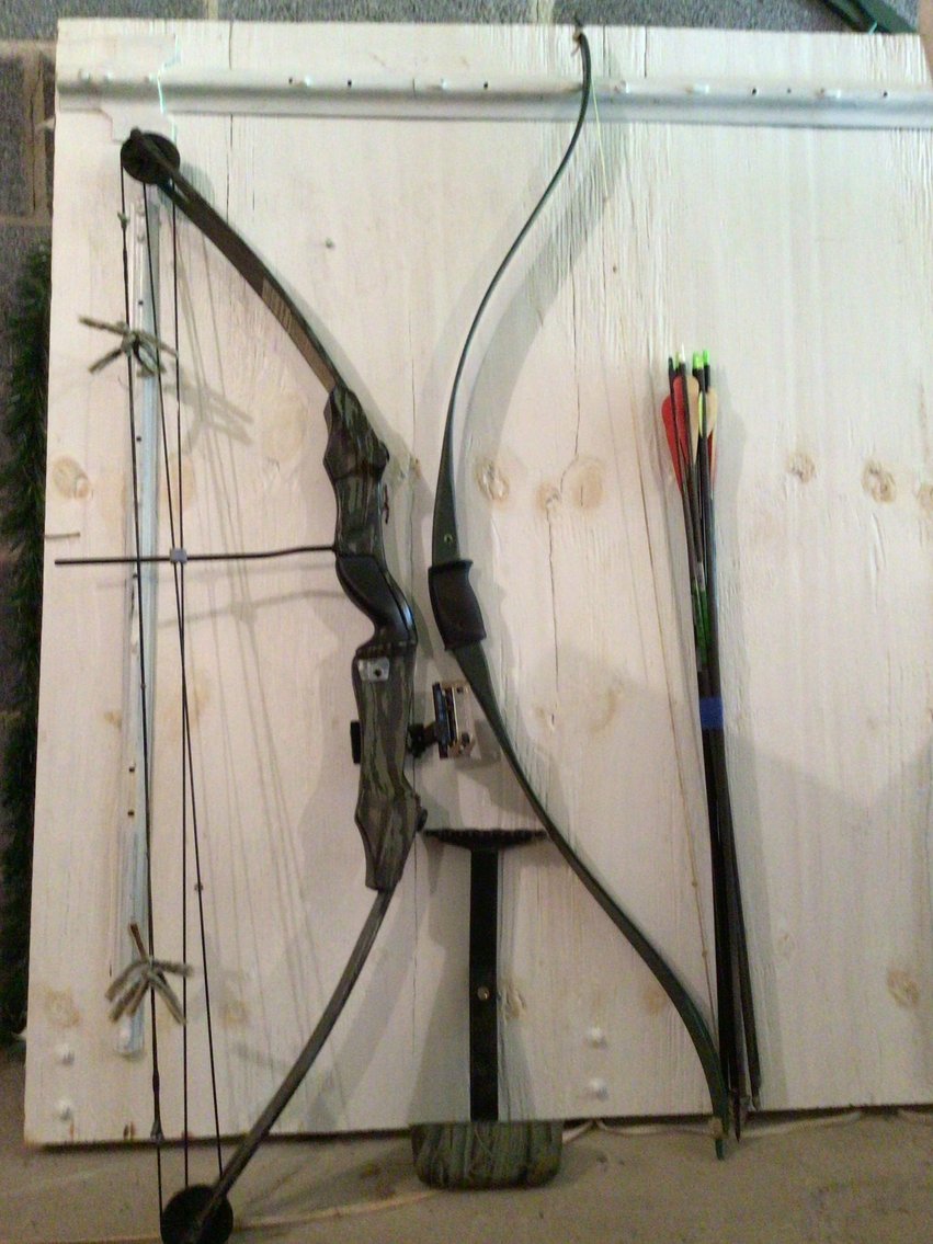 Image for Hunting bows & arrows