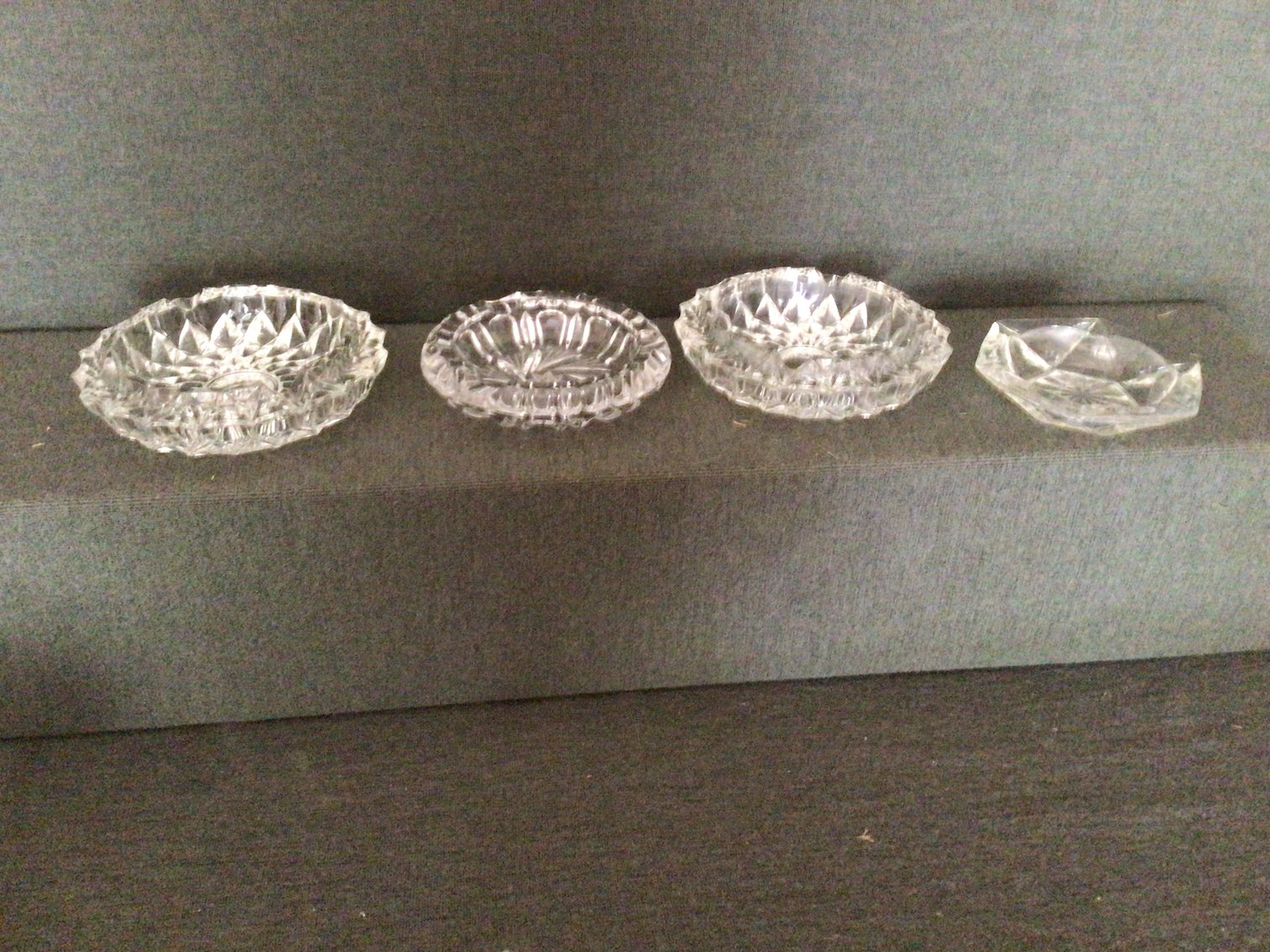 Image for Assorted decorator items.