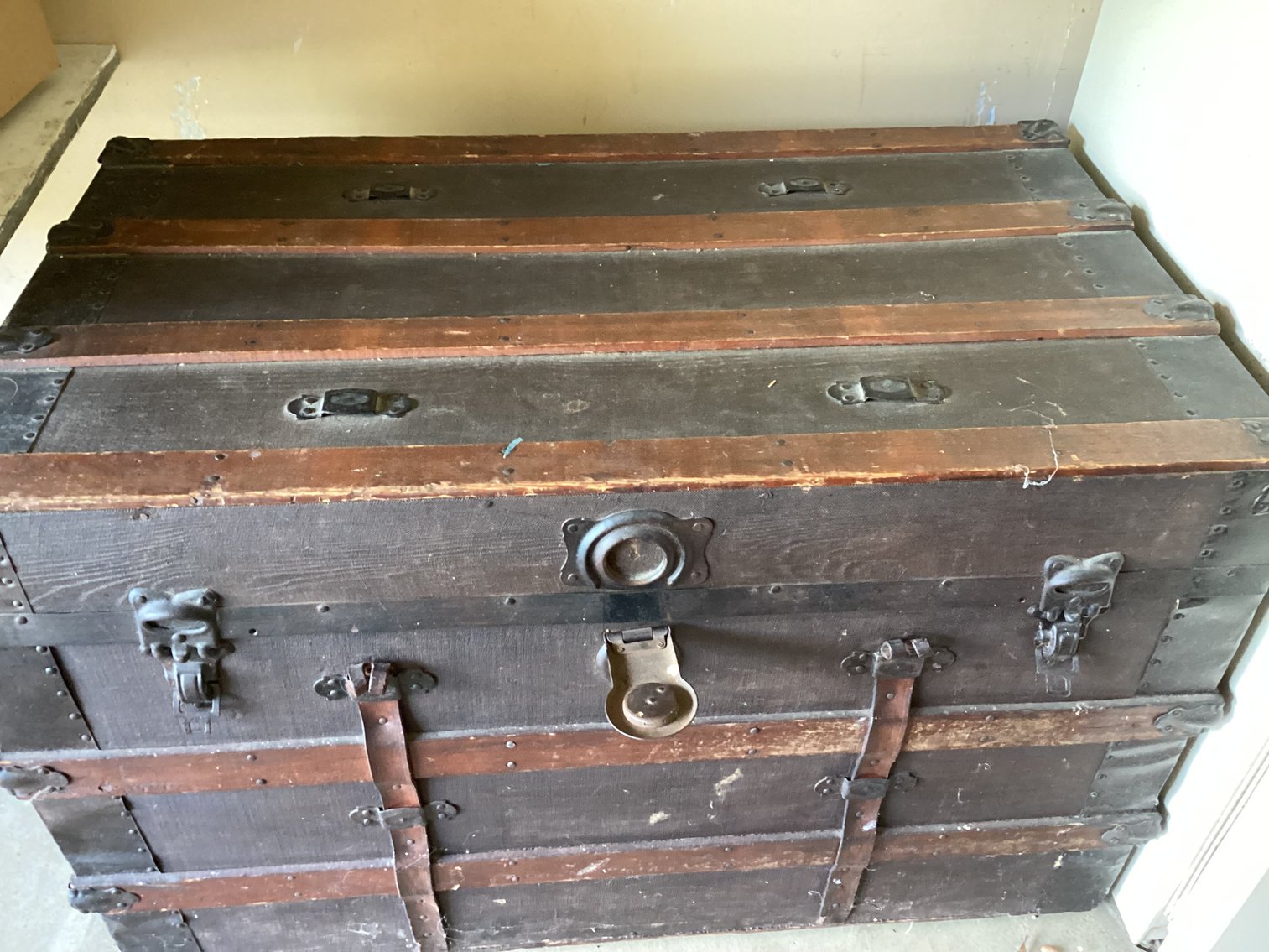 Image for Flat Top Trunk