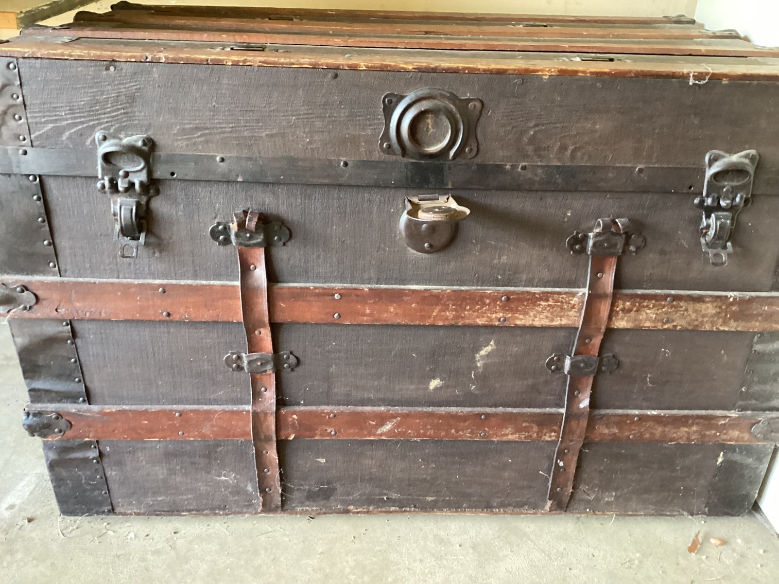 Image for Flat Top Trunk