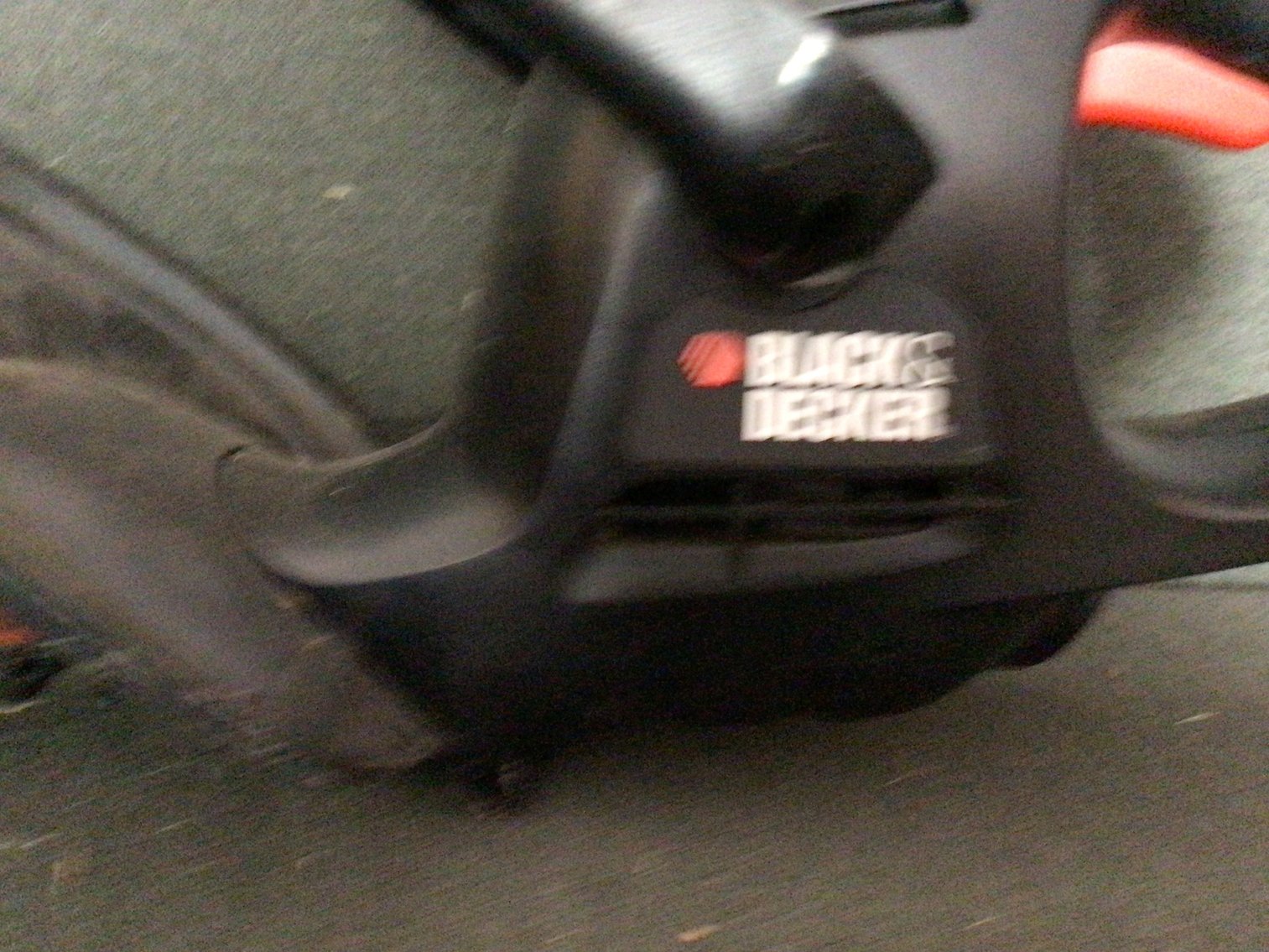 Image for Black & Decker electric leaf blower