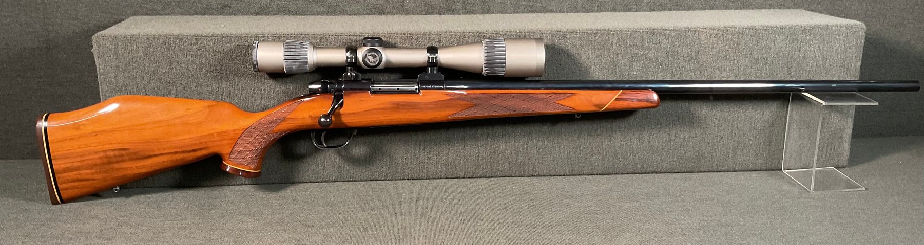 Image for Weatherby Mark V VarmintMaster 22-250 Bolt Action Rifle