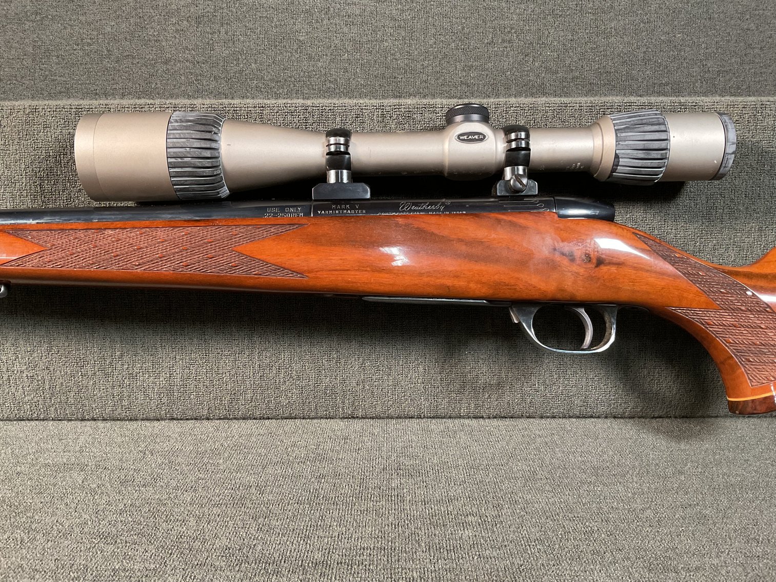 Image for Weatherby Mark V VarmintMaster 22-250 Bolt Action Rifle