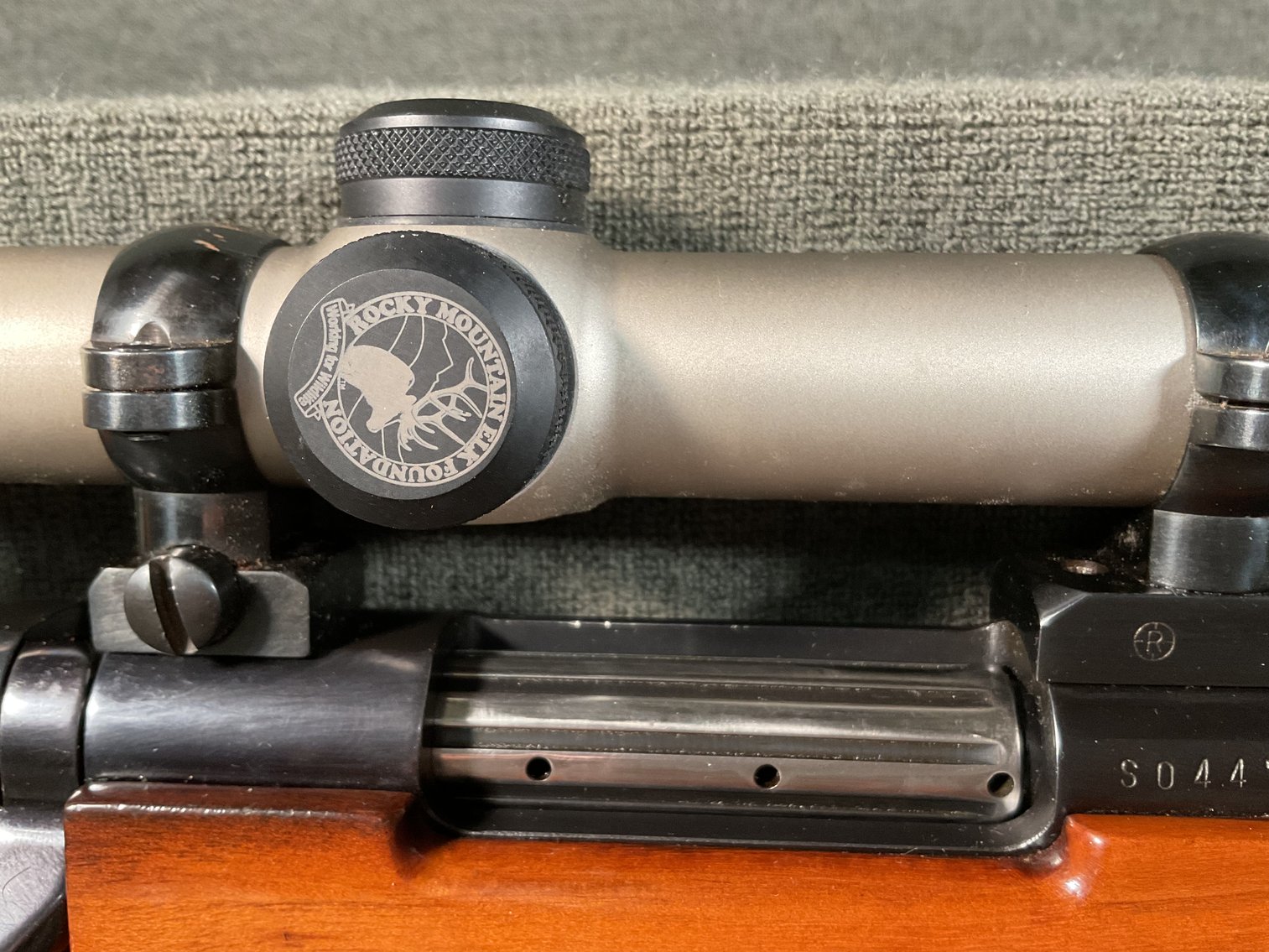 Image for Weatherby Mark V VarmintMaster 22-250 Bolt Action Rifle