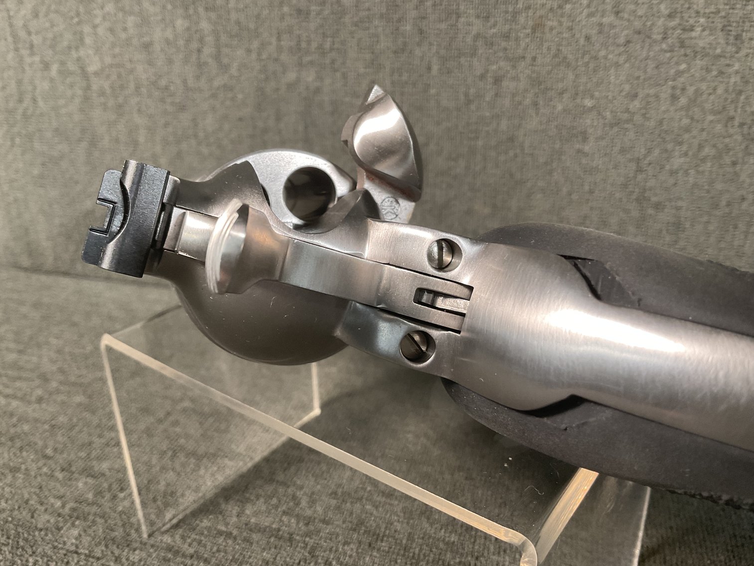 Image for Ruger New Model Hunter Super Black Hawk 41 Magnum Revolver