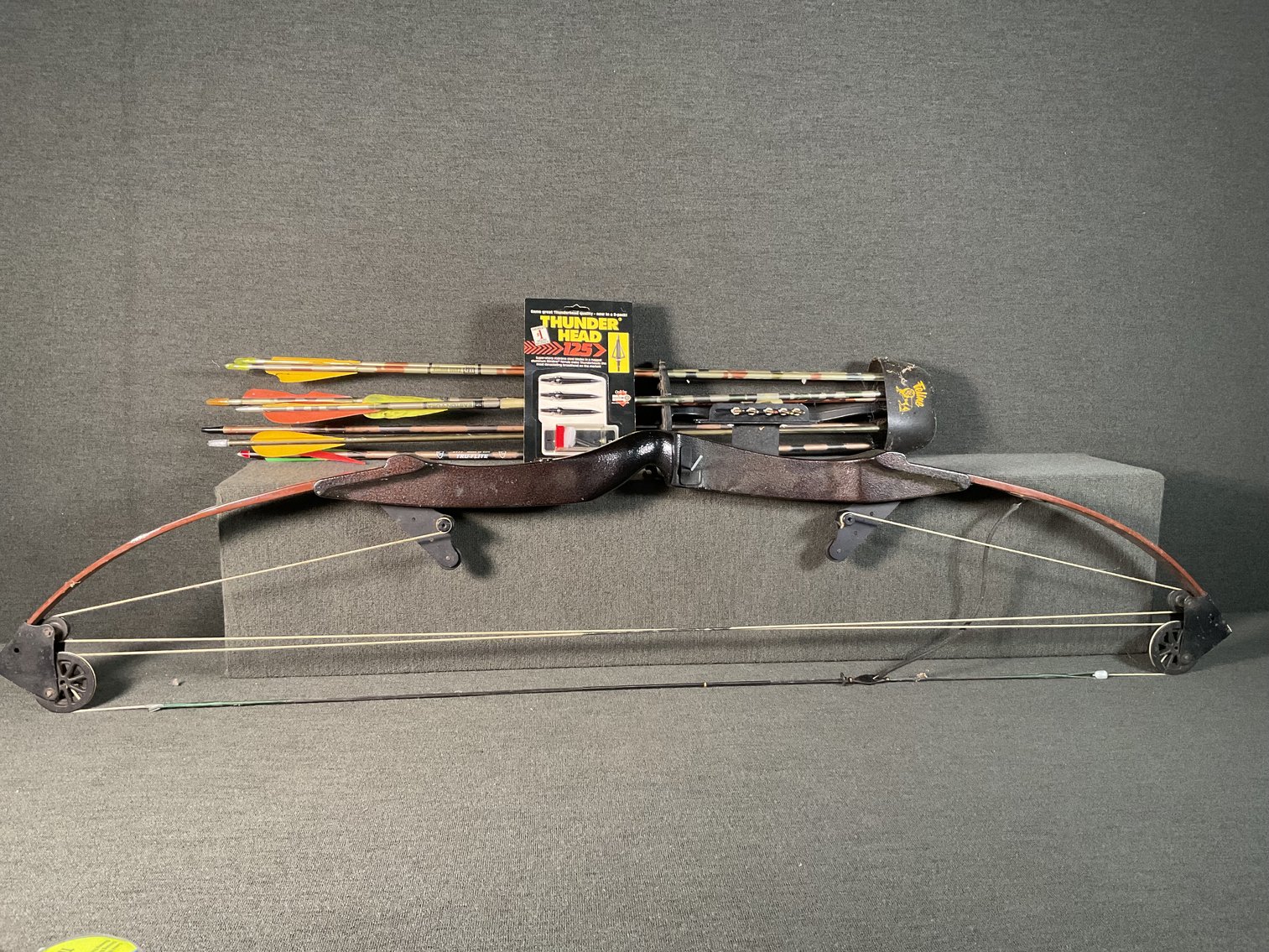 Image for White Tail Hunter Compound Bow