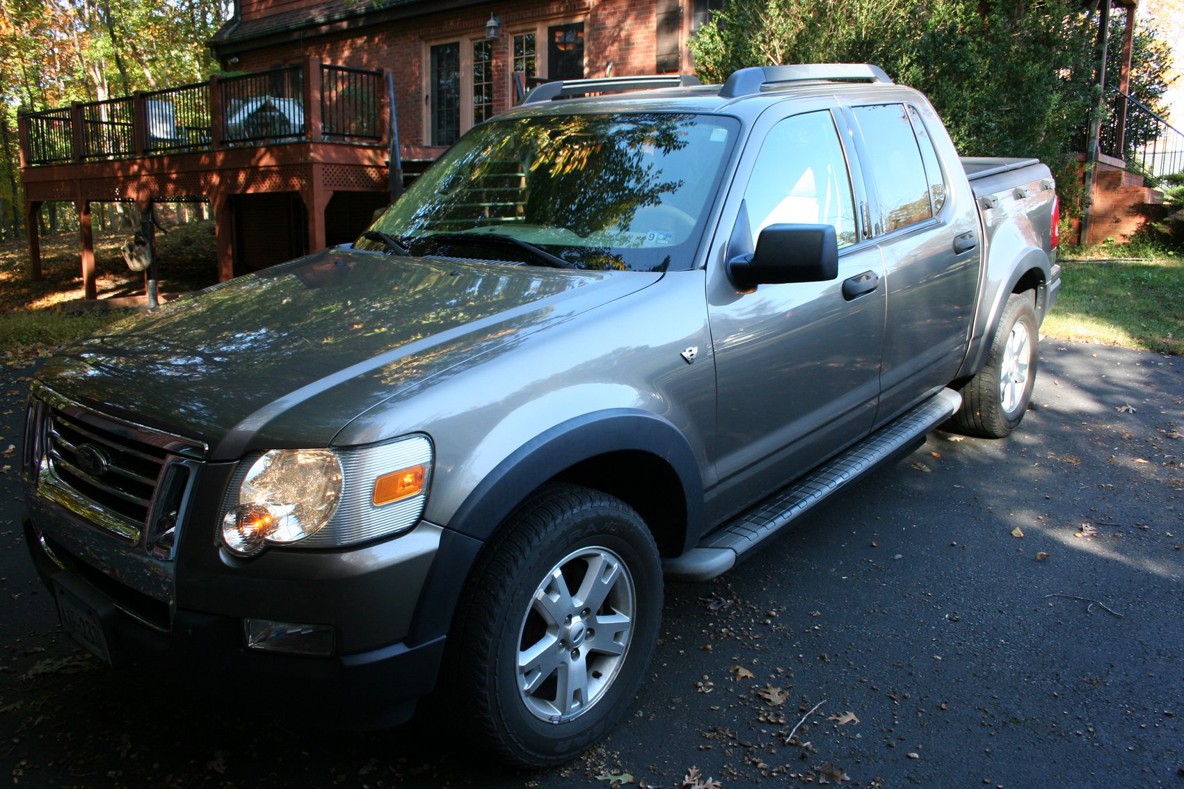 Image for 2006 Ford Sport Trac 4X4 Explorer XLT - V8