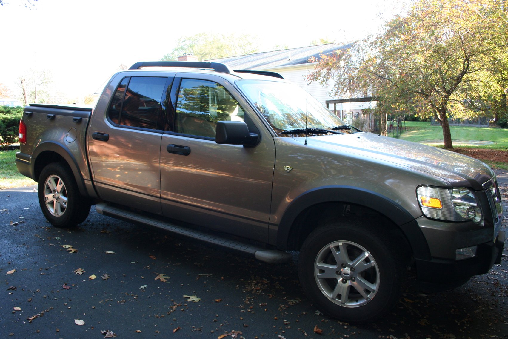 Image for 2006 Ford Sport Trac 4X4 Explorer XLT - V8