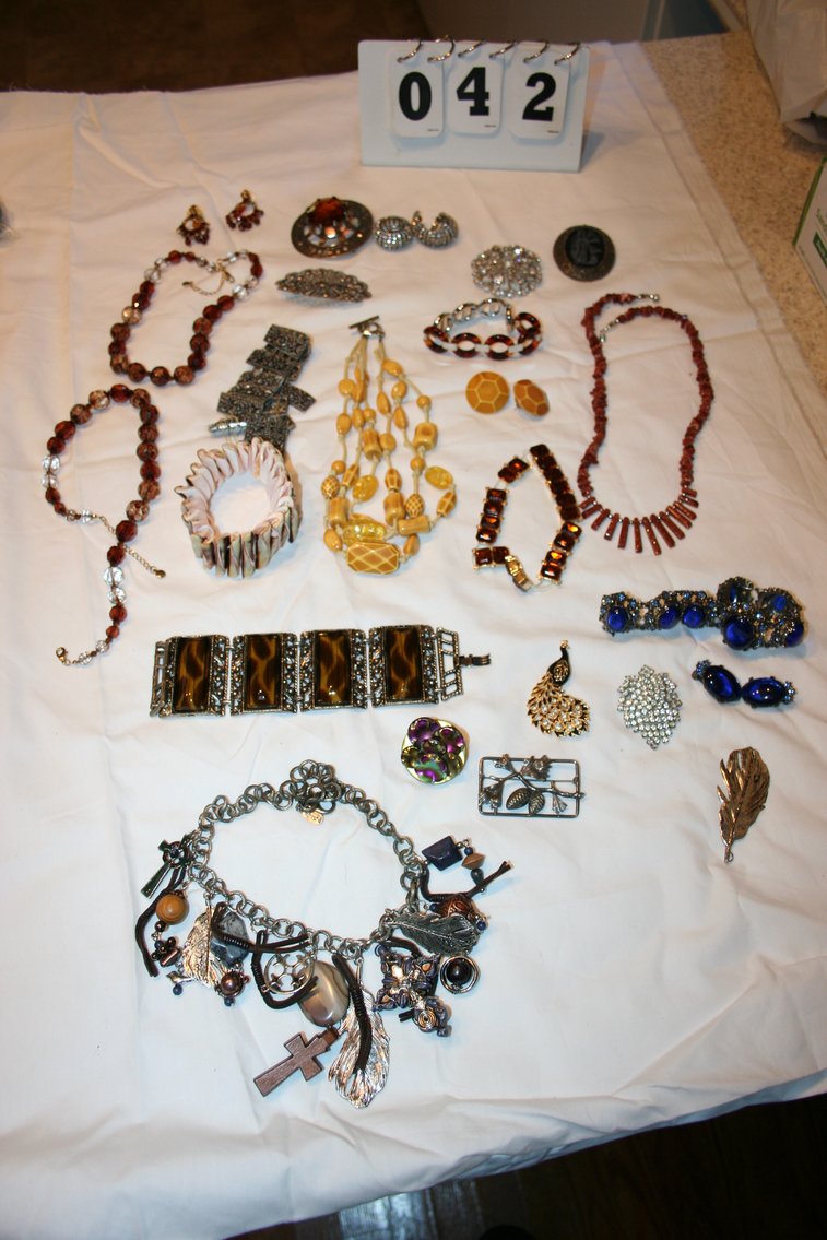 Image for Vintage Costume Jewelry